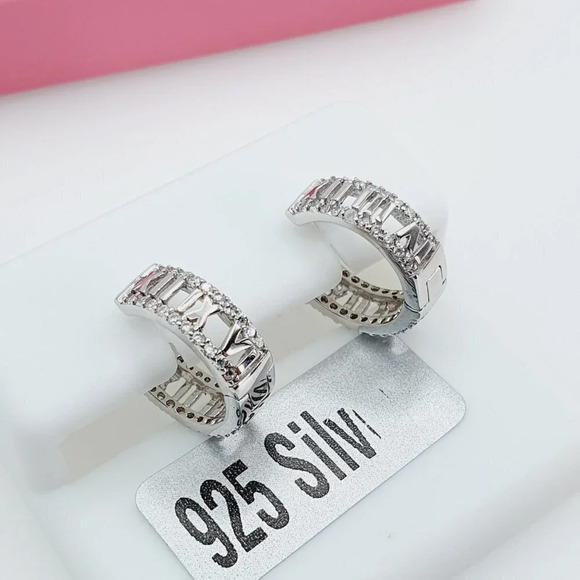 "925 Sterling Silver Cubic Zirconia Earrings, U19254663 - Picture 11 of 11